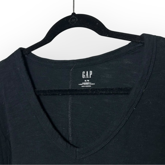 Gap Black V Neck Short Sleeve Tee XL - Picture 3 of 6